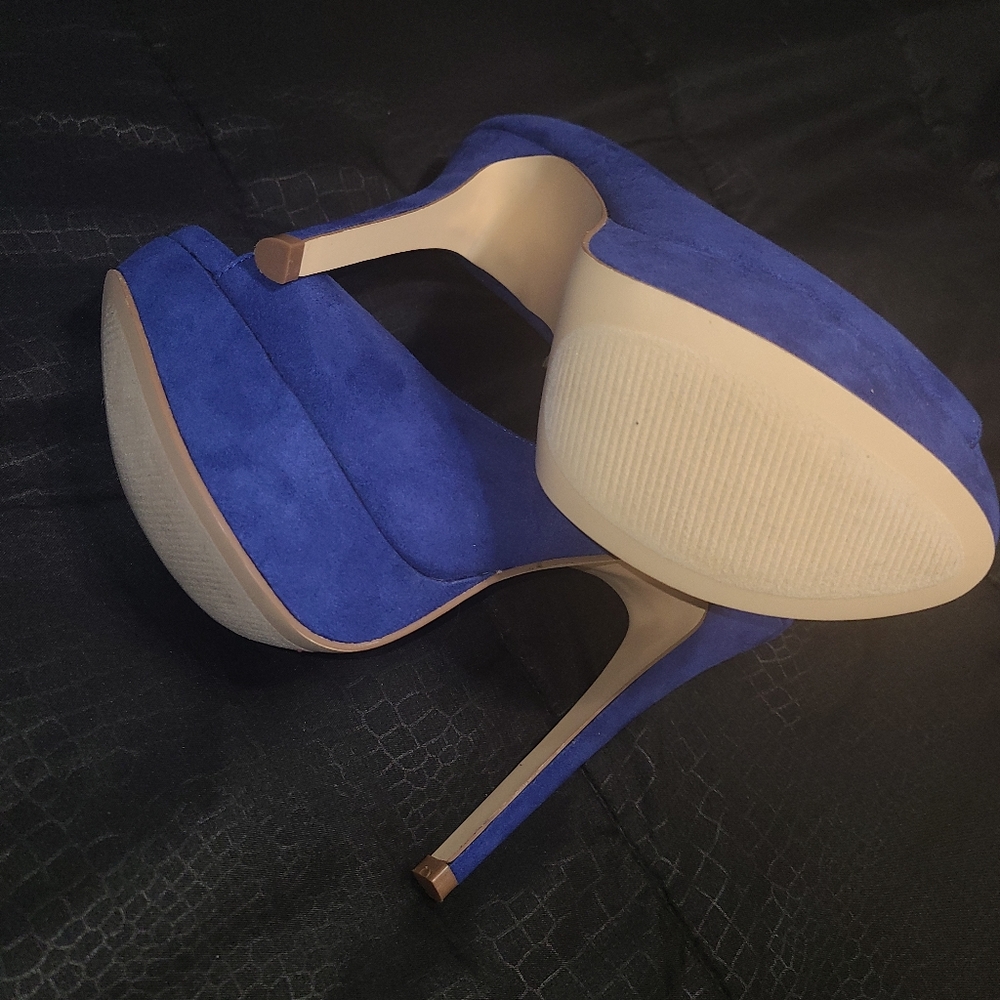 Blue high heels - Picture 3 of 4